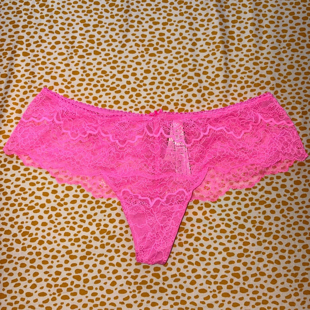 Victoria’s Secret wide thong